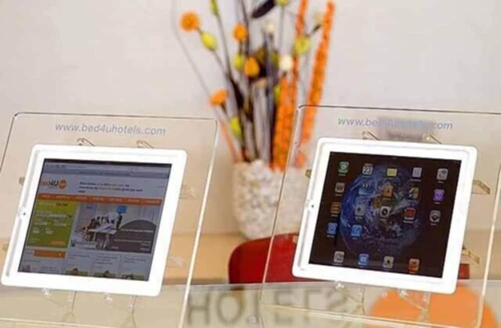 Hotel Bed4U Tudela Εξωτερικό φωτογραφία