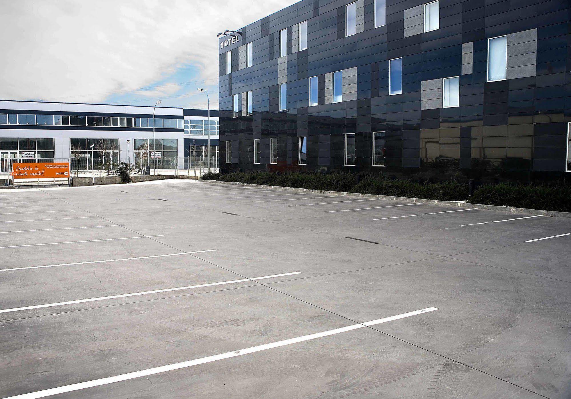 Hotel Bed4U Tudela Εξωτερικό φωτογραφία